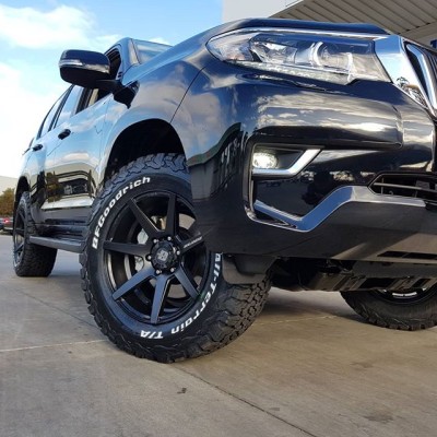 Diesel Avalanche Bk 17X8.5 6X139 +25